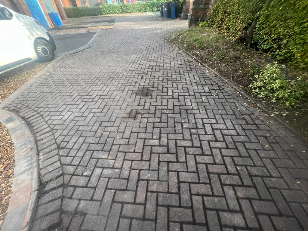 Driveway or patio cleaned for Caroline Budd