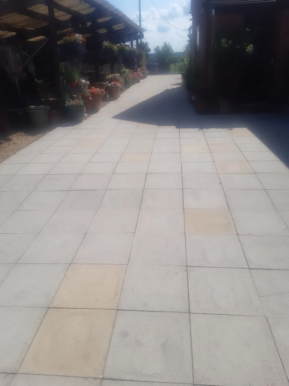 Driveway or patio cleaned for Marian Derry