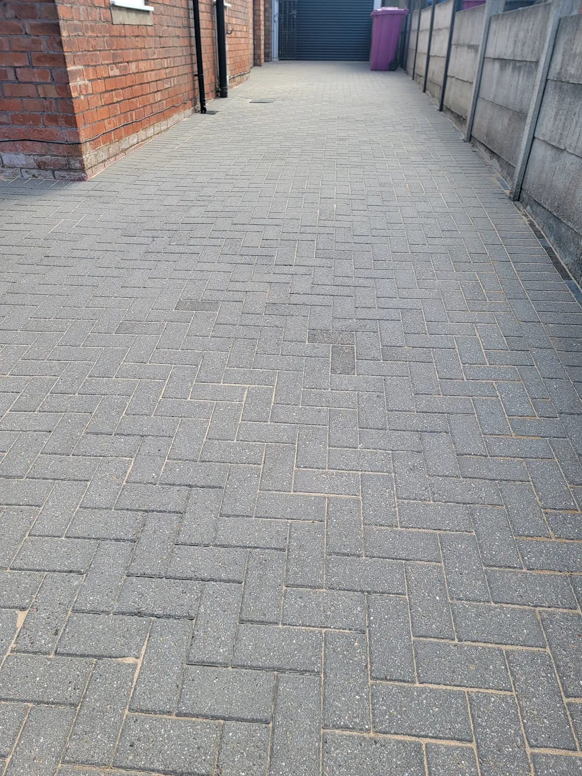 Driveway or patio cleaned for Tanya Playle-de Vries