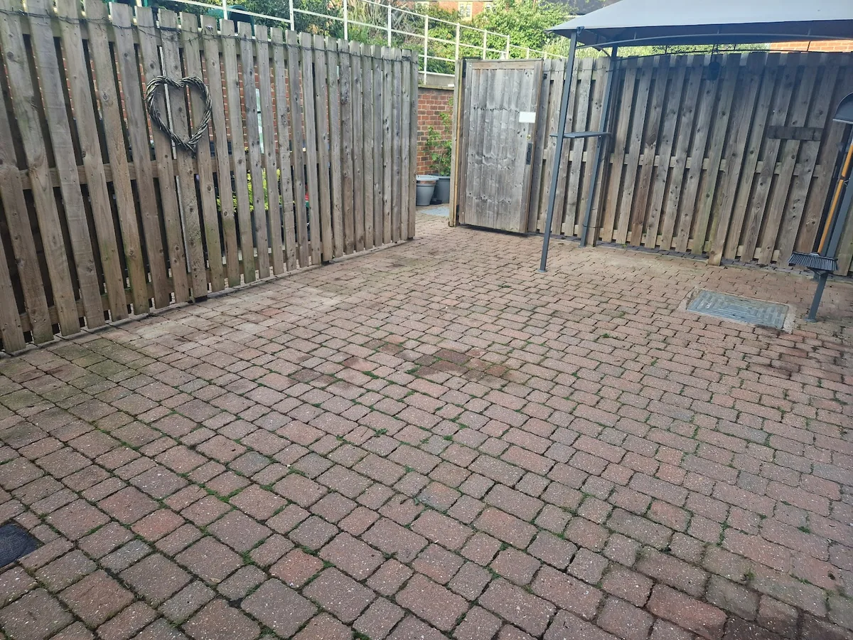 Driveway or patio cleaned for Sharon Holford